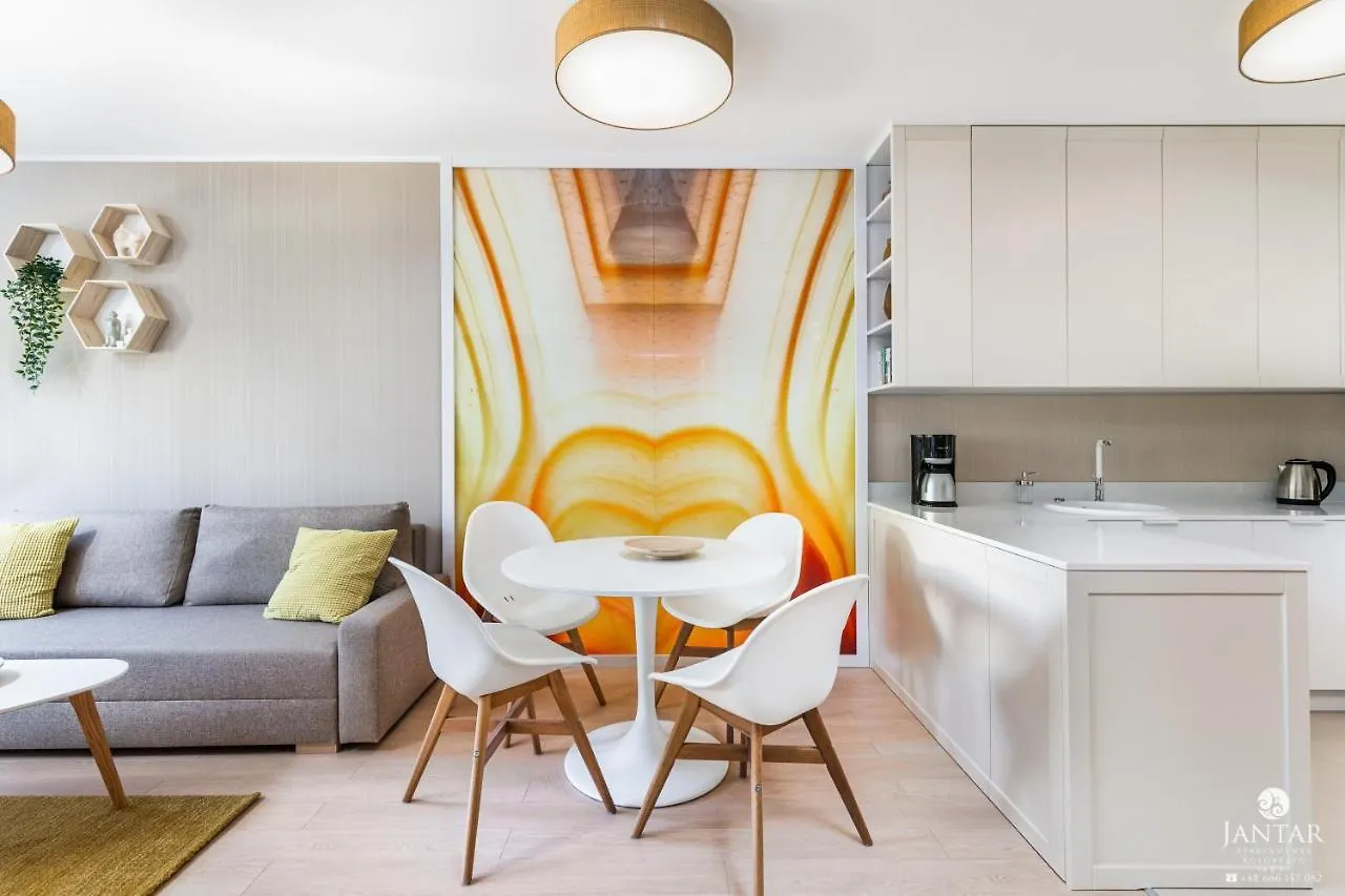 Jantar Apartamenty - Miodowy Dom City Center Kolobrzeg 0*,
