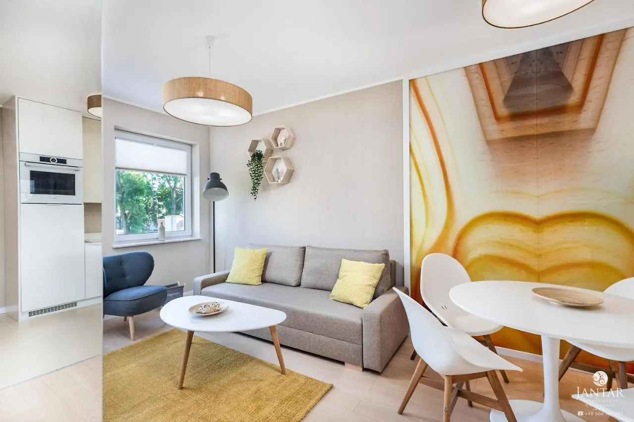 Jantar Apartamenty - Miodowy Dom City Center Kolobrzeg Apartment